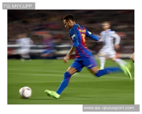 克鲁伊维特称若为巴萨主帅将续约莱万一年看重其经验与能力