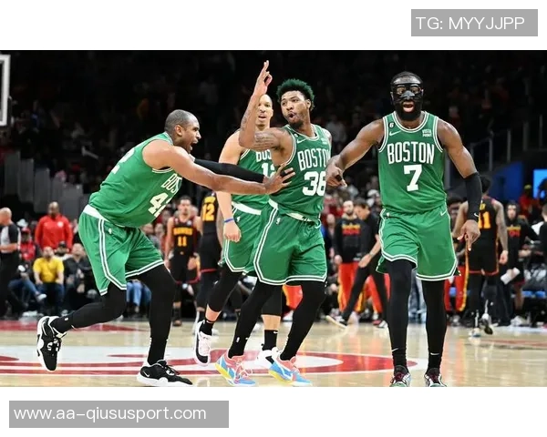 杰伦布朗本赛季表现抢眼场均29分助攻创造416分成球队进攻核心